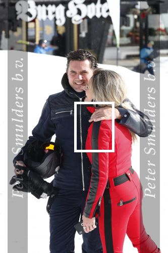 Lech/ Oberlech 25 februari 2018
Nikkie Plessen en haar man Ruben Bontekoe zij met hun kinderen op vakantie in Oberlech