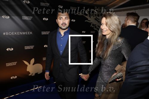 Amsterdam 9 maart 2018 
Boekenbal 2018 in de schouwburg van Amsterdam. Ozcan Akyol met partner