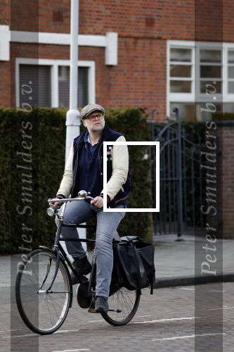 Amsterdam 5 maart 2018 
Patrick Stoof met zijn dochter op de fiets in Amsterdam