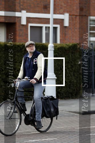 Amsterdam 5 maart 2018 
Patrick Stoof met zijn dochter op de fiets in Amsterdam