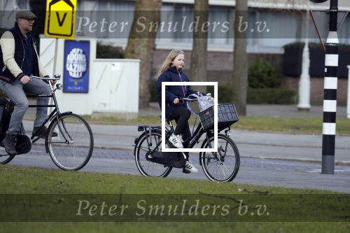 Amsterdam 5 maart 2018 
Patrick Stoof met zijn dochter op de fiets in Amsterdam
