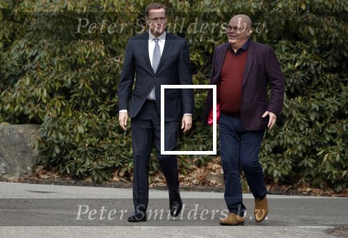 Leusden 6 maart 2018
Crematie Mies Bouwman in crematorium Leusden. Paul de Leeuw en Albert Verlinde