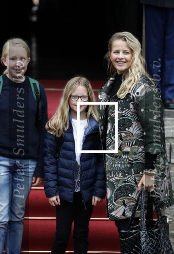Amsterdam 3 februari 2018 
Prinses Beatrix viert haar 80e verjaardag in het paleis op de dam.
Prinses Mabel met haar kinderen Gravin Luana en Gravin Zaria