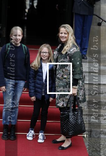 Amsterdam 3 februari 2018 
Prinses Beatrix viert haar 80e verjaardag in het paleis op de dam.
Prinses Mabel met haar kinderen Gravin Luana en Gravin Zaria