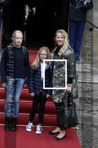 Amsterdam 3 februari 2018 
Prinses Beatrix viert haar 80e verjaardag in het paleis op de dam.
Prinses Mabel met haar kinderen Gravin Luana en Gravin Zaria