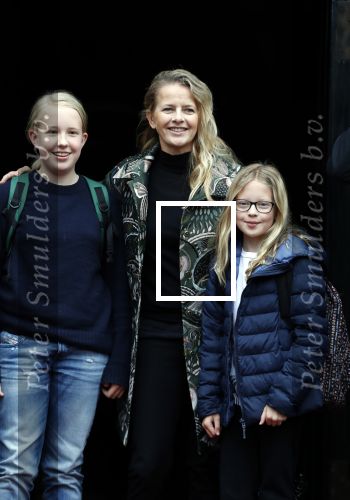Amsterdam 3 februari 2018 
Prinses Beatrix viert haar 80e verjaardag in het paleis op de dam.
Prinses Mabel met haar kinderen Gravin Luana en Gravin Zaria