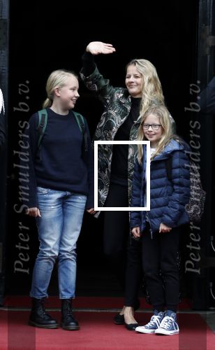 Amsterdam 3 februari 2018 
Prinses Beatrix viert haar 80e verjaardag in het paleis op de dam.
Prinses Mabel met haar kinderen Gravin Luana en Gravin Zaria