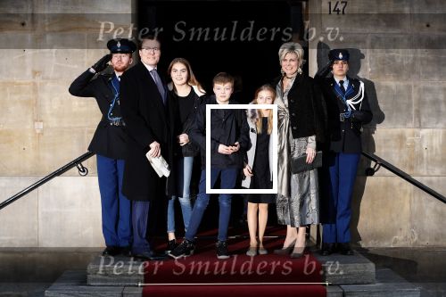Amsterdam 3 februari 2018 
Prinses Beatrix viert haar 80e verjaardag in het paleis op de dam.
Prins Constantijn, Prinses Laurentien, Gravin Eloise, Graaf Claus Casimir en Gravin Leonore arriveren bij het Koninklijk Paleis op de Dam