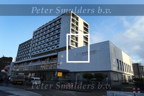 Eindhoven, 12 Februari 2018
Het Pullman Hotel tijdens de karnaval
Bavaria vult bier aan