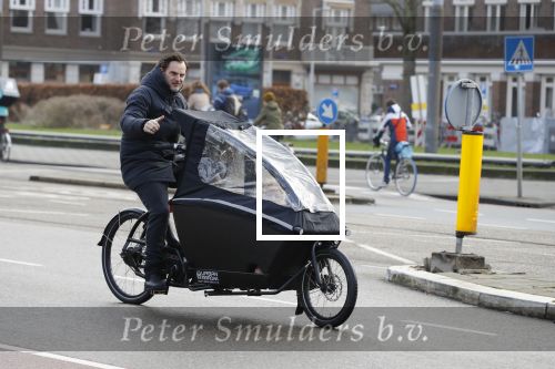 Amsterdam 10 februari 2018 
Ronald de Boer op zijn electrische bakfiets