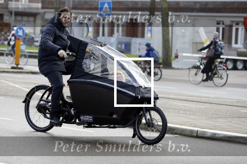 Amsterdam 10 februari 2018 
Ronald de Boer op zijn electrische bakfiets