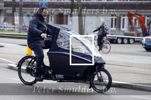 Amsterdam 10 februari 2018 
Ronald de Boer op zijn electrische bakfiets