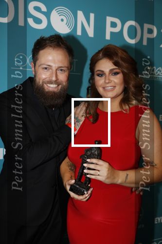 Amsterdam 12 februari 2018
Uitreiking Edison muziekprijzen in de westergasfabriek. Roxeanne Hazes met vriend Erk Zwennes
