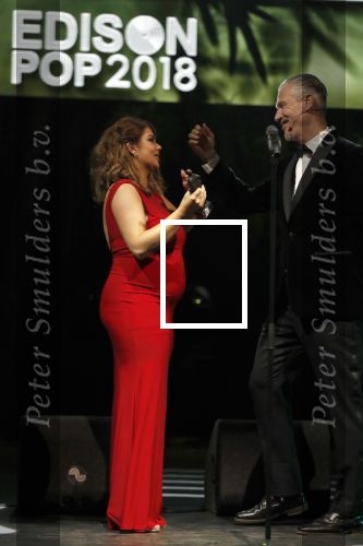 Amsterdam 12 februari 2018
Uitreiking Edison muziekprijzen in de westergasfabriek. Roxeanne Hazes met vriend Erk Zwennes
