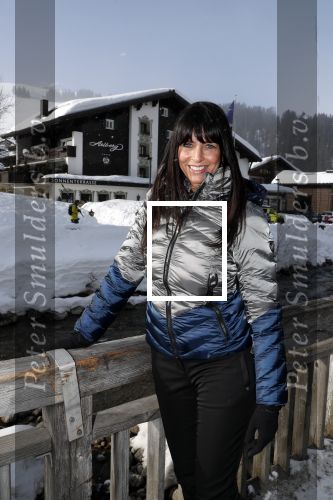Lech/ Oberlech 25 februari 2018
Sandra Schuurhof met cameraman in Lech voor de koninklijke fotoshoot