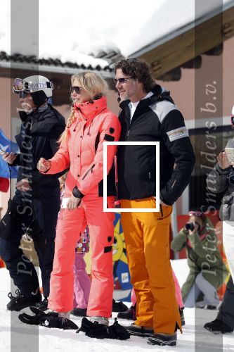 Wargain 1 maart 2018
Sonja Bakker en haar vriend  Barry van Suijdam en zoontje Bram op ski vakantie.
