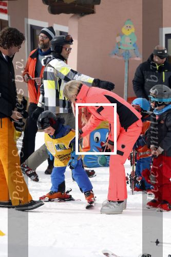 Wargain 1 maart 2018
Sonja Bakker en haar vriend  Barry van Suijdam en zoontje Bram op ski vakantie.