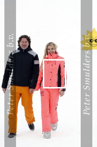 Wargain 1 maart 2018
Sonja Bakker en haar vriend  Barry van Suijdam en zoontje Bram op ski vakantie.