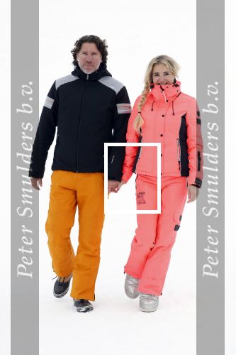 Wargain 1 maart 2018
Sonja Bakker en haar vriend  Barry van Suijdam en zoontje Bram op ski vakantie.