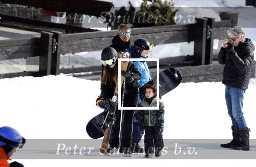 Lech/ Oberlech 25 februari 2018
Frank Rijkaard met zijn vrouw Stephanie Rijkaard en hun zoon in Lech