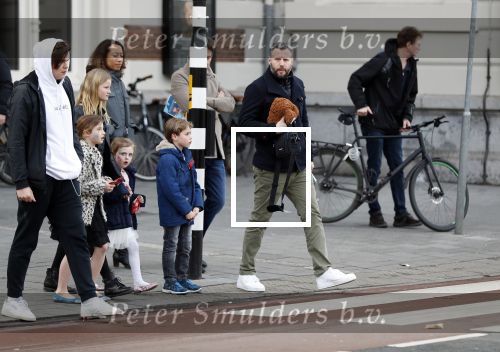 Amsterdam 11 maart 2018 
Tijl Beckand met zijn kinderen