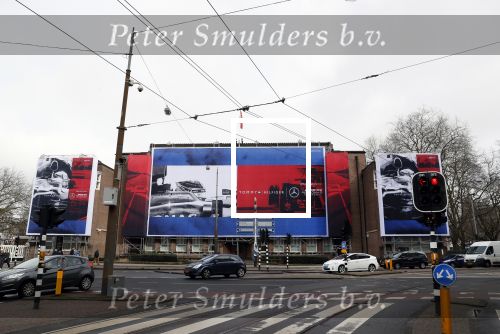 Amsterdam 10 maart 2018
Reclame Tommy Hilfiger in combinatie met het F1 team van Mercedes