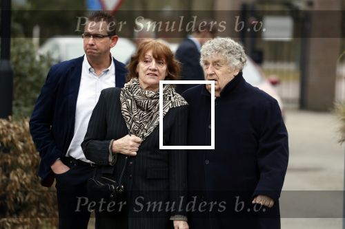 Leusden 6 maart 2018
Crematie Mies Bouwman in crematorium Leusden. Tonny Eyk met vrouw