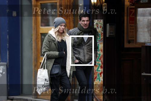 Amsterdam 19 december 2017
Twan Huys en zijn vrouw op de Utrechtsestraat