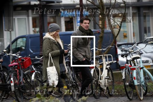 Amsterdam 19 december 2017
Twan Huys en zijn vrouw op de Utrechtsestraat