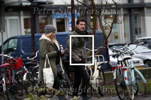 Amsterdam 19 december 2017
Twan Huys en zijn vrouw op de Utrechtsestraat