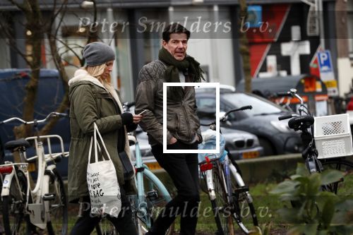 Amsterdam 19 december 2017
Twan Huys en zijn vrouw op de Utrechtsestraat