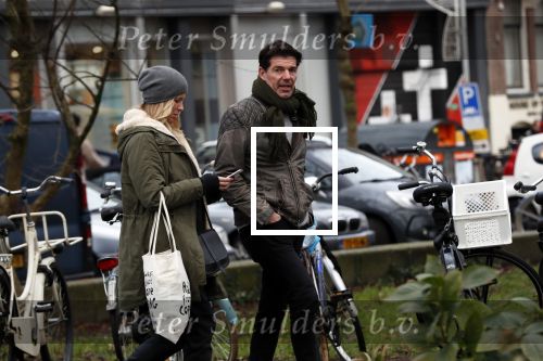 Amsterdam 19 december 2017
Twan Huys en zijn vrouw op de Utrechtsestraat