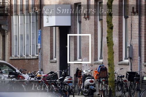 Amsterdam 15 februari 2018 
Chantal janzen met man Marco en zoon naar verloskundigenpraktijk