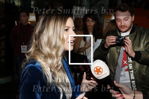 Amsterdam 11 februari 2018
Premiere Ted en het geheim van koning Midas in Pathe arena. Yvonne Coldeweijer met vriend??