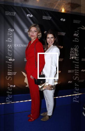 Amsterdam 9 maart 2018 
Boekenbal 2018 in de schouwburg van Amsterdam. Isa Hoes met Medina Schuurman
