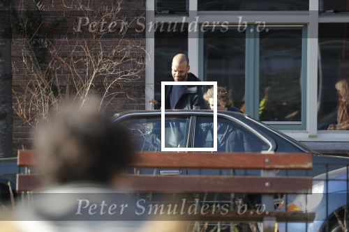 Amsterdam 27 februari 2019
Alain Clark en .. halen zijn zoontje op van school.