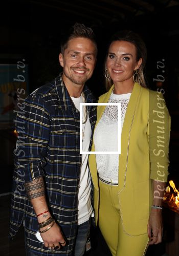 Berkel en Rodenrijs, 12 Maart 2019
Uitreiking boek  Dunya van Monique Hazes    Monique Westenberg en Andre Hazes