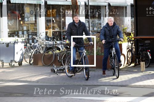 Amsterdam 9 maart 2019
Andre v Duin met partner Martin op de fiets in Amsterdam.