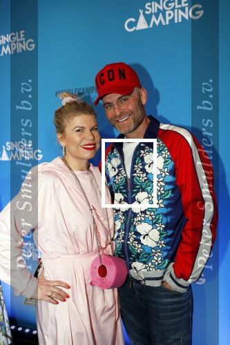 Amsterdam 7 maart 2019
Premiere Single camping in nieuwe delamar theater. 
Anne-marie Jung met man