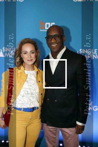 Amsterdam 7 maart 2019
Premiere Single camping in nieuwe delamar theater. Anouk Maas kwam met acteur Jerrel Houtsnee