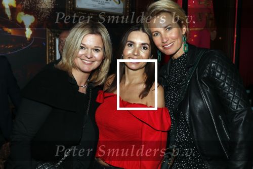 Amsterdam 14 februari 2019
Feestje voor de kluivert dog rescue foundation in het toppers cafe. Anouk Smulders Rosanna Kluivert en â€¦