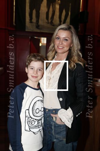 Bussum 6 maart 2019
Boekpresentatie van Lex Harding. Bridget Maasland kwam met zoon Mees