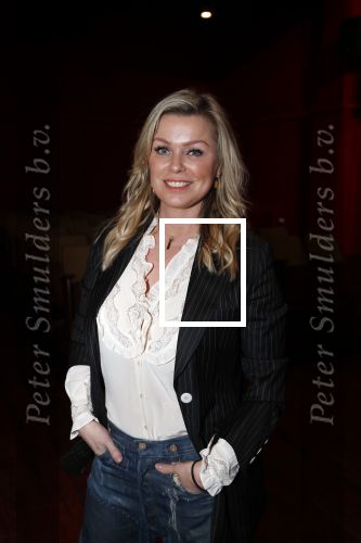Bussum 6 maart 2019
Boekpresentatie van Lex Harding. Bridget Maasland kwam met zoon Mees