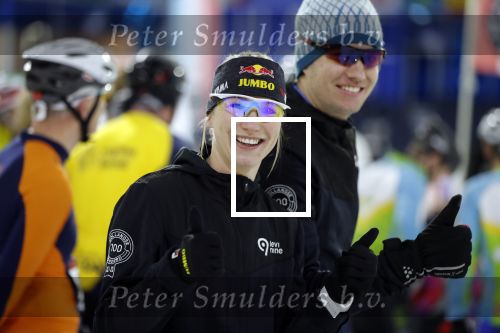 Heerenveen 17 maart 2019
De hollandse 100 voor de stichting lymphe&Co in Thialf.
Aanwezig oa Prins Bernhard jr Prinses Annette Prins Pieter Christiaan Mr Pieter v Vollenhoven Prinses Margriet Rosanna Kluivert Monique des Bouvrie en Tim Douwsma. Carlijn Achtereekte