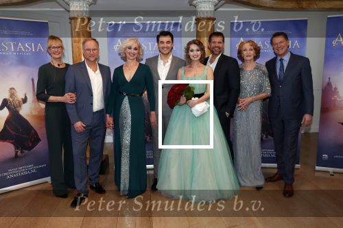 Amsterdam 14 februari 2019
Presentatie Cast Anastasia . De cast bestaat uit Carline Brouwer, Ad Knippels, Ellen Evers, Milan van Waardenburg, Tessa Sunniva van Tol, Rene van Kooten, Gerrie van der Klei.  Albert Verlinde van stage entertainment presenteert de cast van de Broadway musical Anastasia in Hermitage Amsterdam.