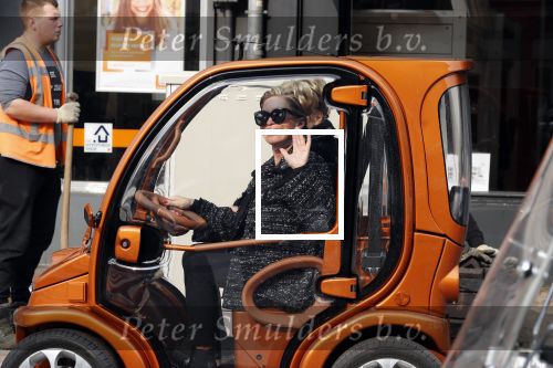 Amsterdam 28 februari 2019
Connie Witteman met een vriendin in haar Biro karretje ( Connieâ€™s creative car concept)