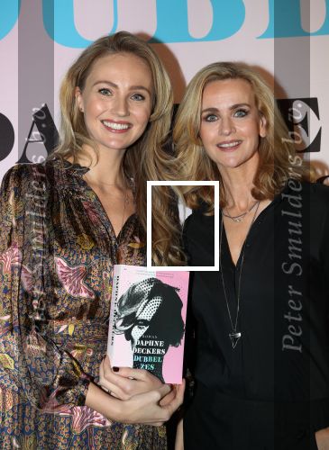 Amsterdam, 21 Februari 2019
Uitreiking boek Daphne Deckers, Dubbel Zes
Daphne Deckers met Kelly Weekers