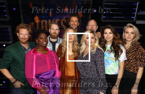 Baarn, 25 Februari 2019
Perspresentatie IT Takes2
Deelnemers It Takes2:  Bobbi Eden Harry Piekema Imanuelle Grives Jan Joost v Gangelen Lisa Michels Loes Haverkort Pim Muda Rens Kroes en Stefan Jurriens