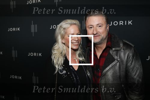 Amsterdam 28 februari 2019
Presentatie kledinglijn Lil Kleine , Jorik. Jorik kwam met zijn zwangere vriendin Jamie Vaes. Dennis Weening met vrouw