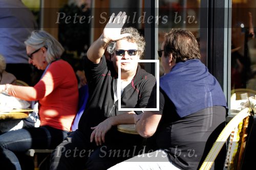 Amsterdam 27 februari 2019
Dirk Zeelenberg op terras.